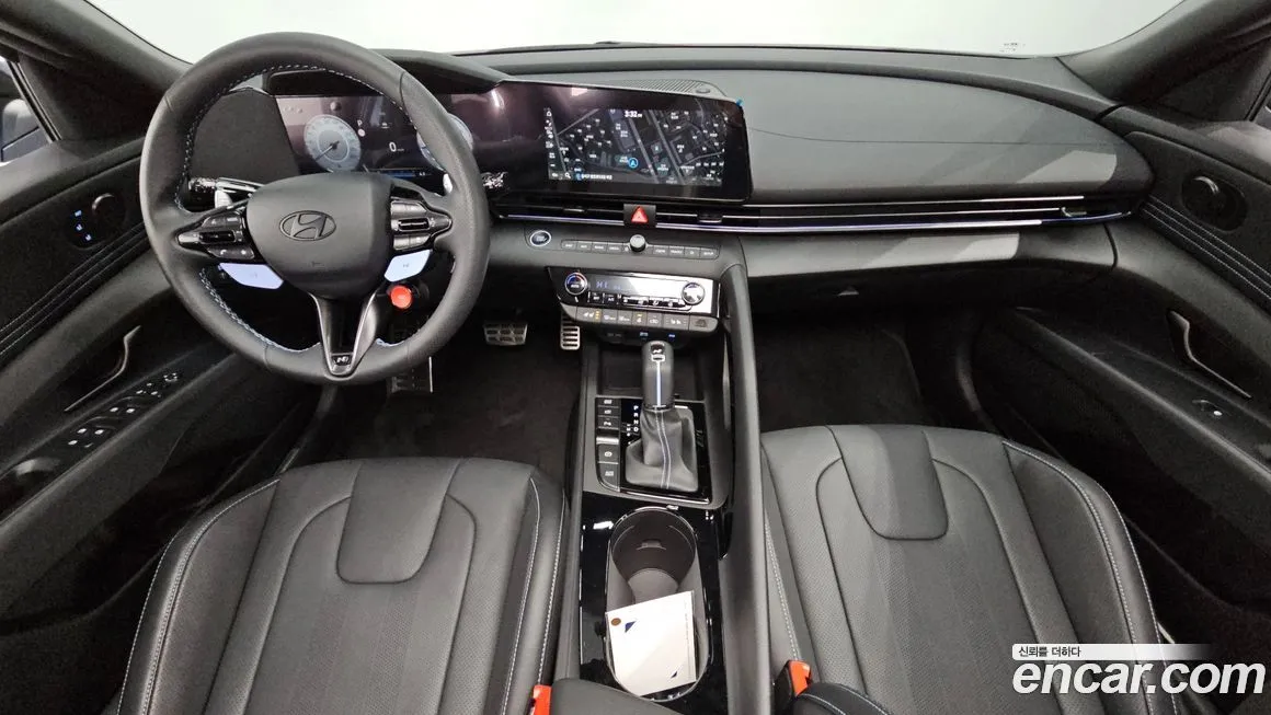 Hyundai AVANTE — фото 3