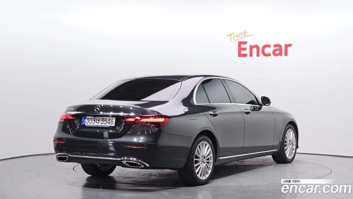 Mercedes-Benz E-Class 2021 из KR, фото 2