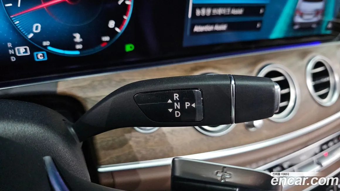 Mercedes-Benz E-Class 2021 из KR, фото 9