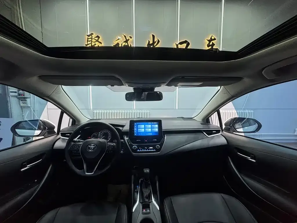 Toyota Corolla 2022 из CN, фото 2