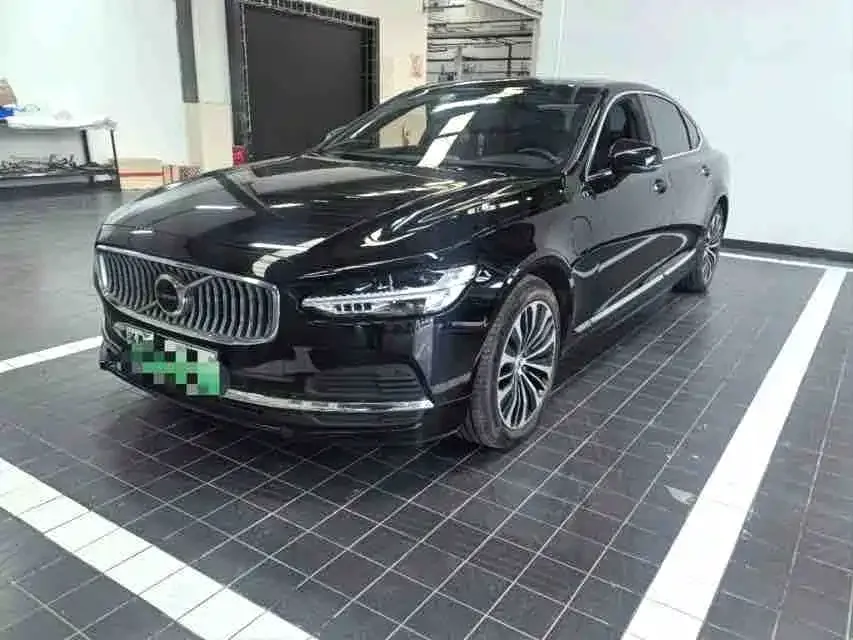 Volvo S90 PHEV