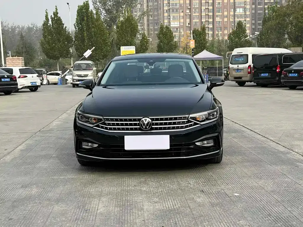 Volkswagen Magotan 2023 из CN, фото 4