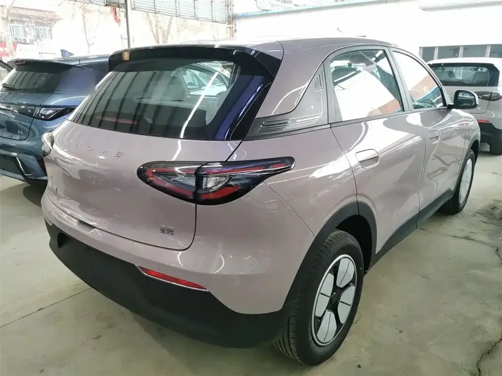Geely Starburst — фото 7