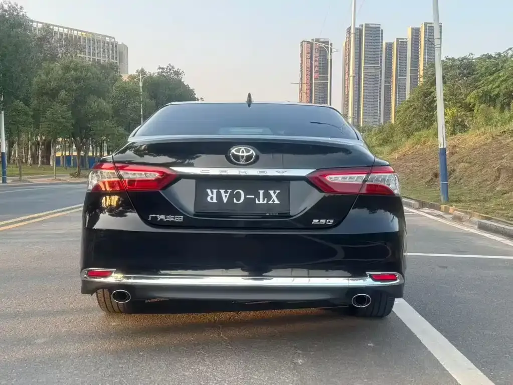 Toyota Camry 2023 из CN, фото 9
