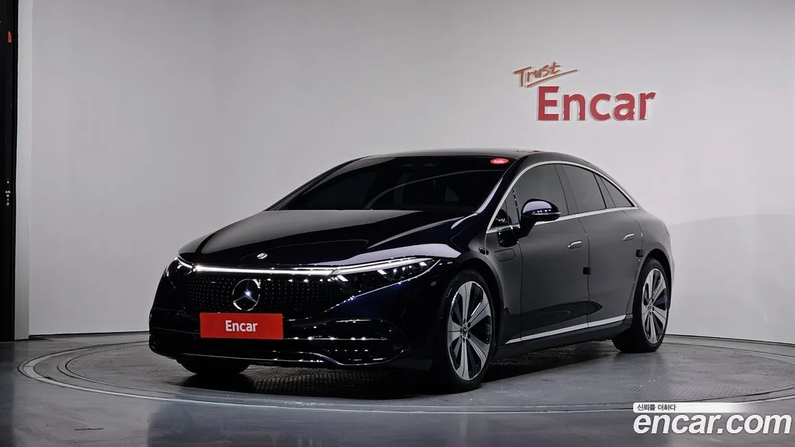 Mercedes-Benz EQS
