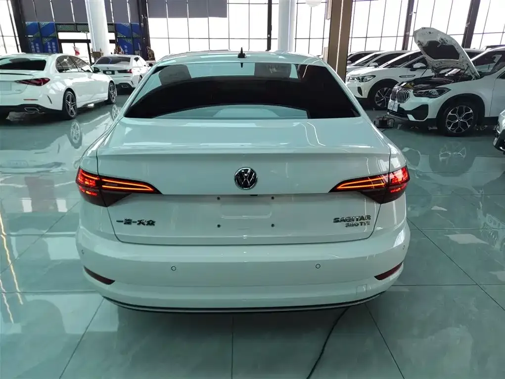 Volkswagen Sagitar 2022 из CN, фото 2