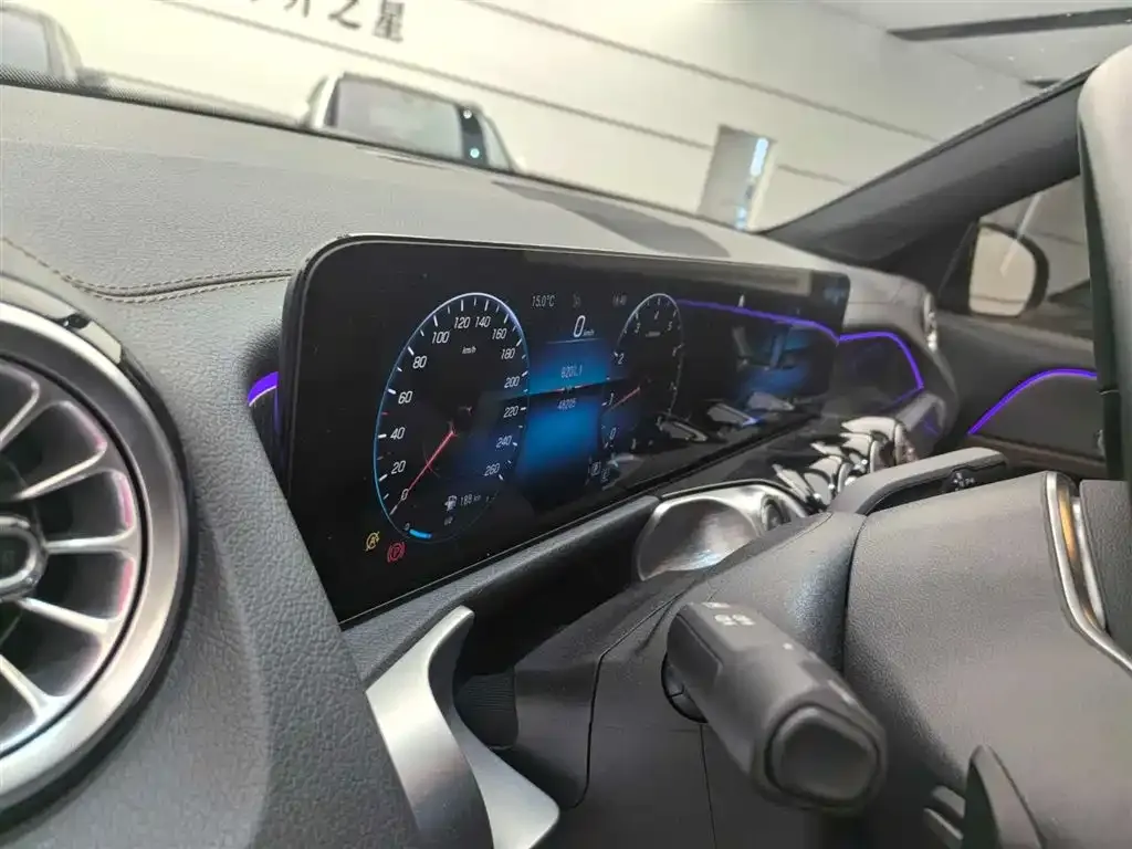 Mercedes-Benz GLB 2022 из CN, фото 5