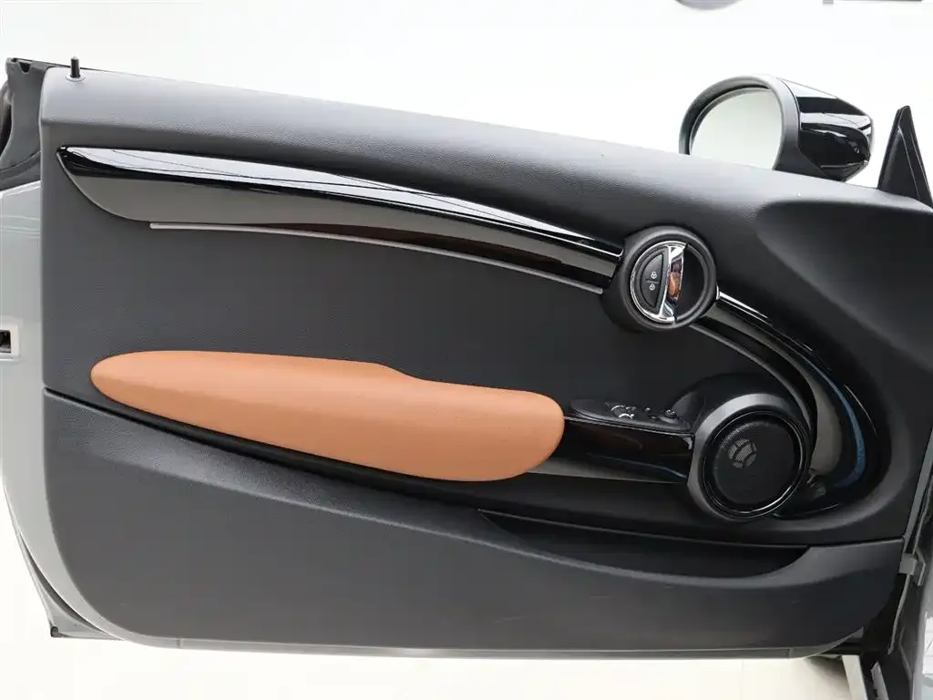 MINI Cooper (3-door) 2023 из CN, фото 4