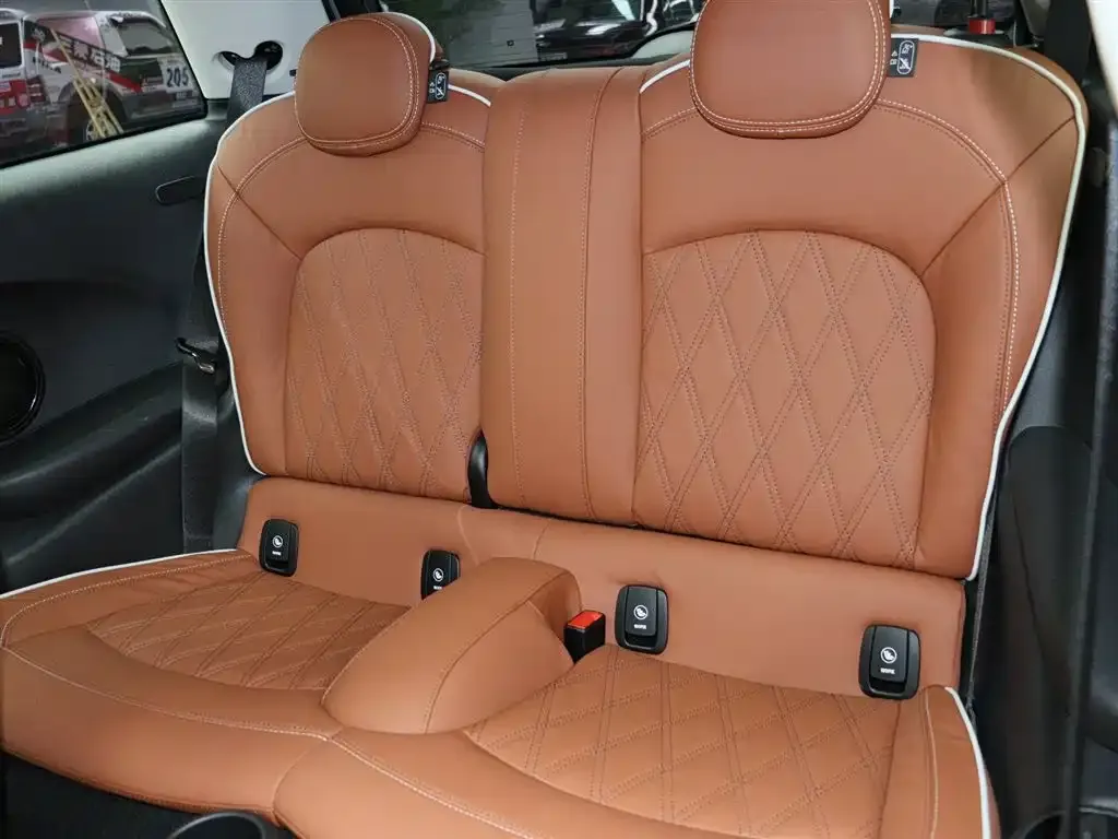 MINI Cooper (3-door) 2023 из CN, фото 7