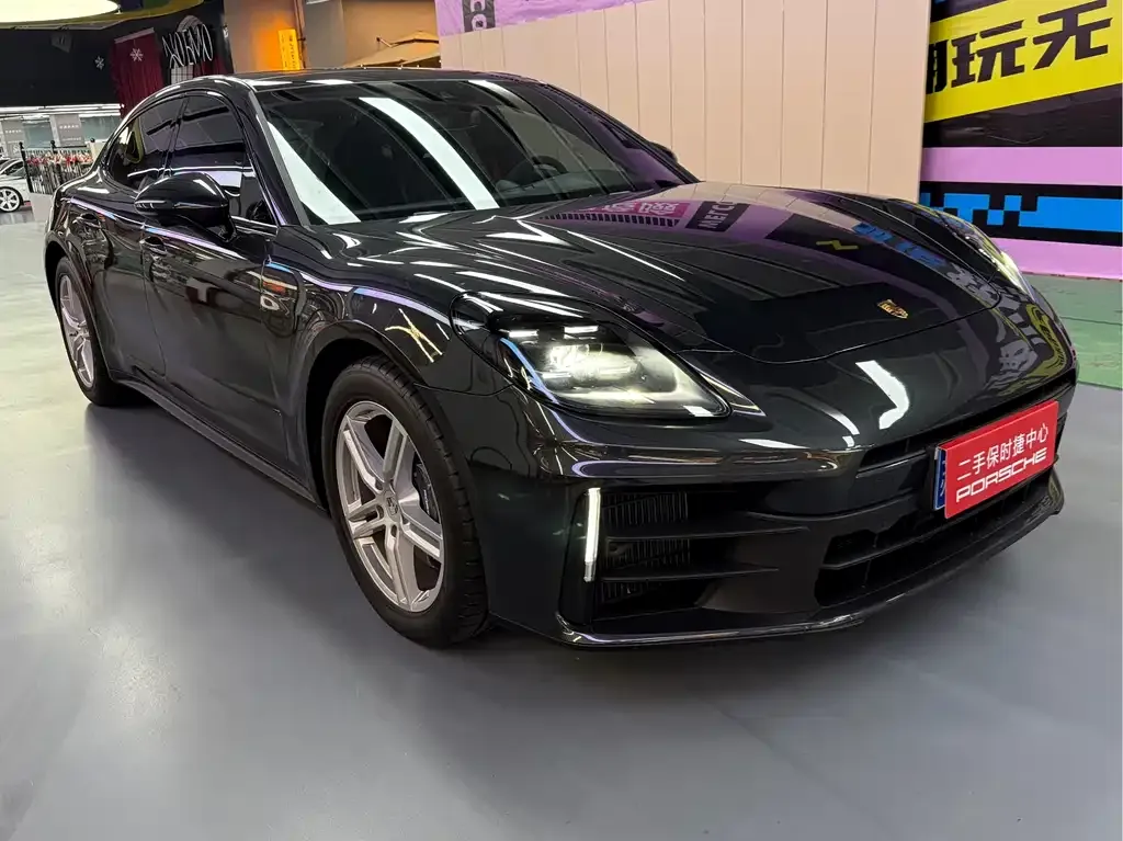Porsche Panamera 2025 из CN, фото 7