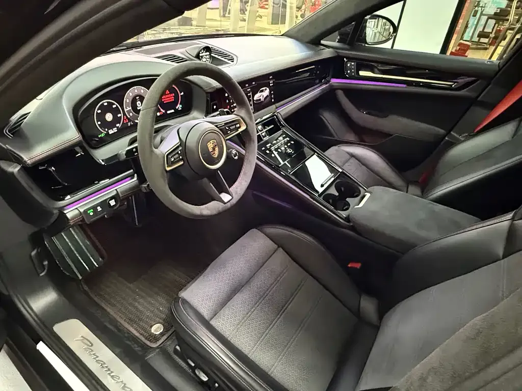 Porsche Panamera 2025 из CN, фото 10