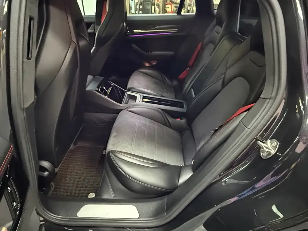Porsche Panamera 2025 из CN, фото 6