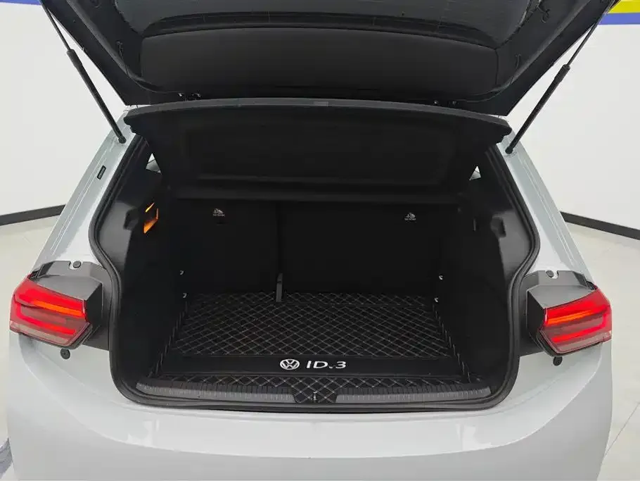 Volkswagen ID.3 2024 из CN, фото 8