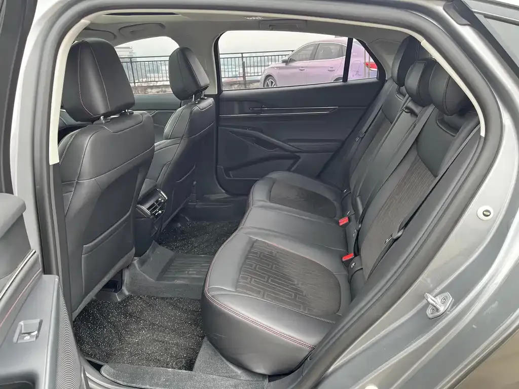 Ford Mondeo 2024 из CN, фото 8