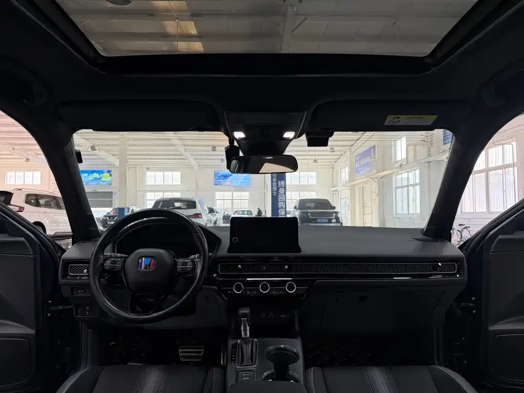 Honda Civic 2023 из CN, фото 10
