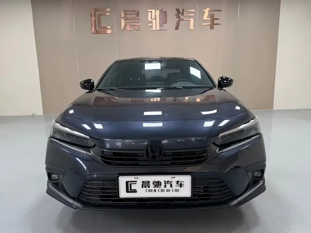 Honda Civic 2023 из CN, фото 2