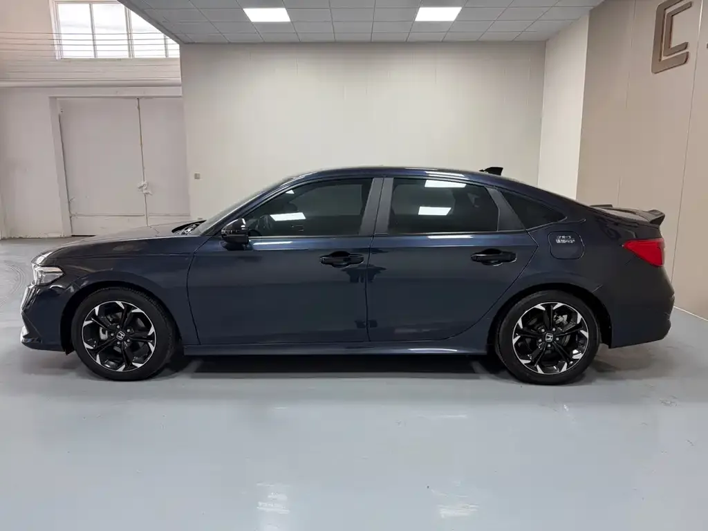 Honda Civic 2023 из CN, фото 7