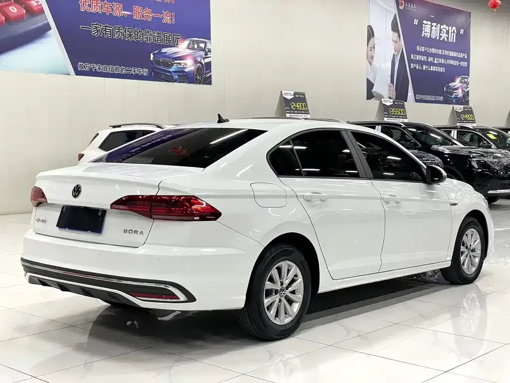 Volkswagen Bora 2023 из CN, фото 6