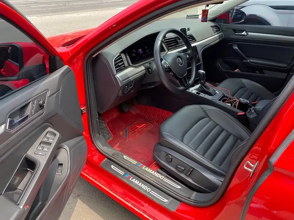 Volkswagen Lamando 2021 из CN, фото 4