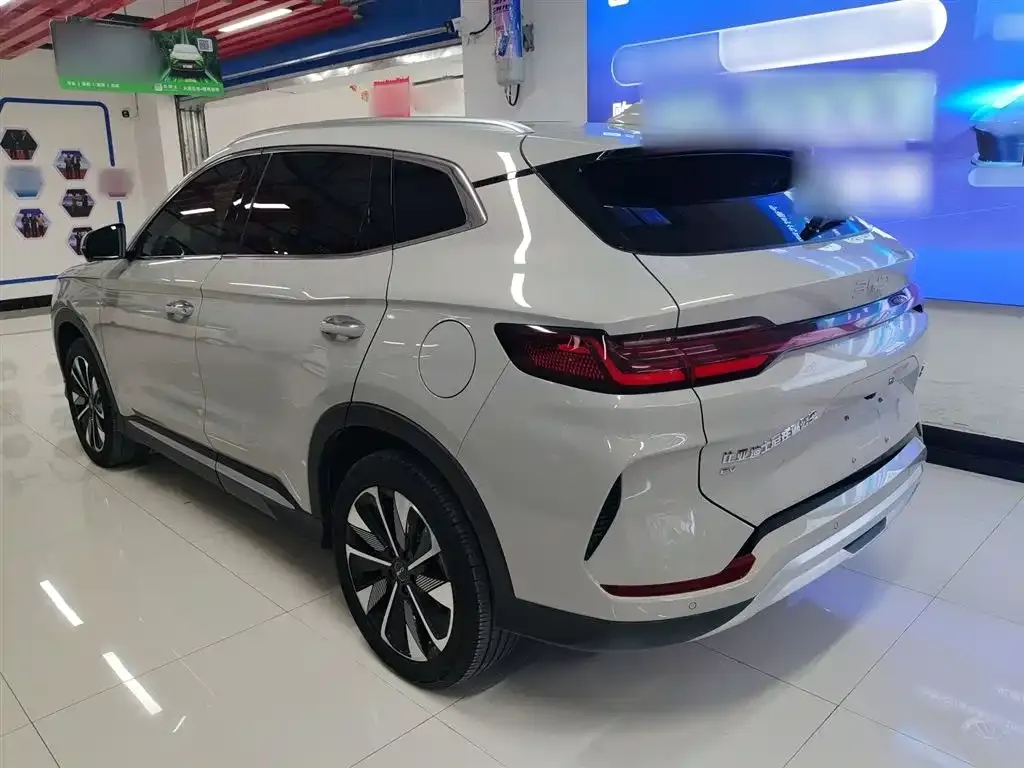 BYD PLUS New Energy — фото 5