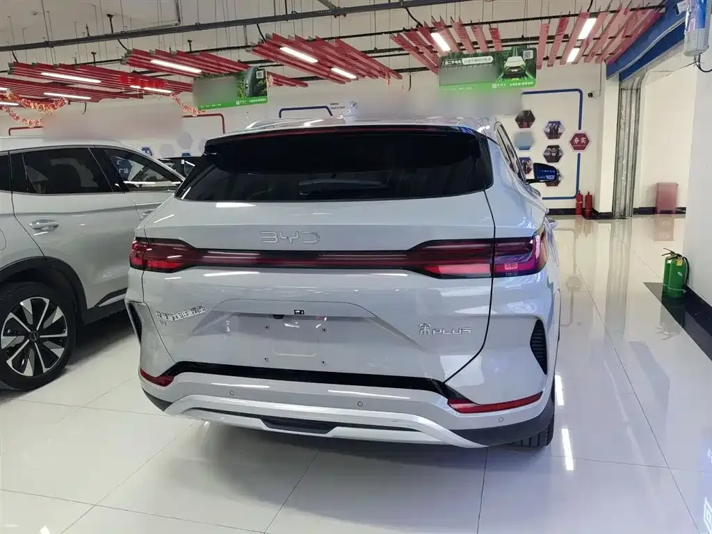 BYD PLUS New Energy — фото 6
