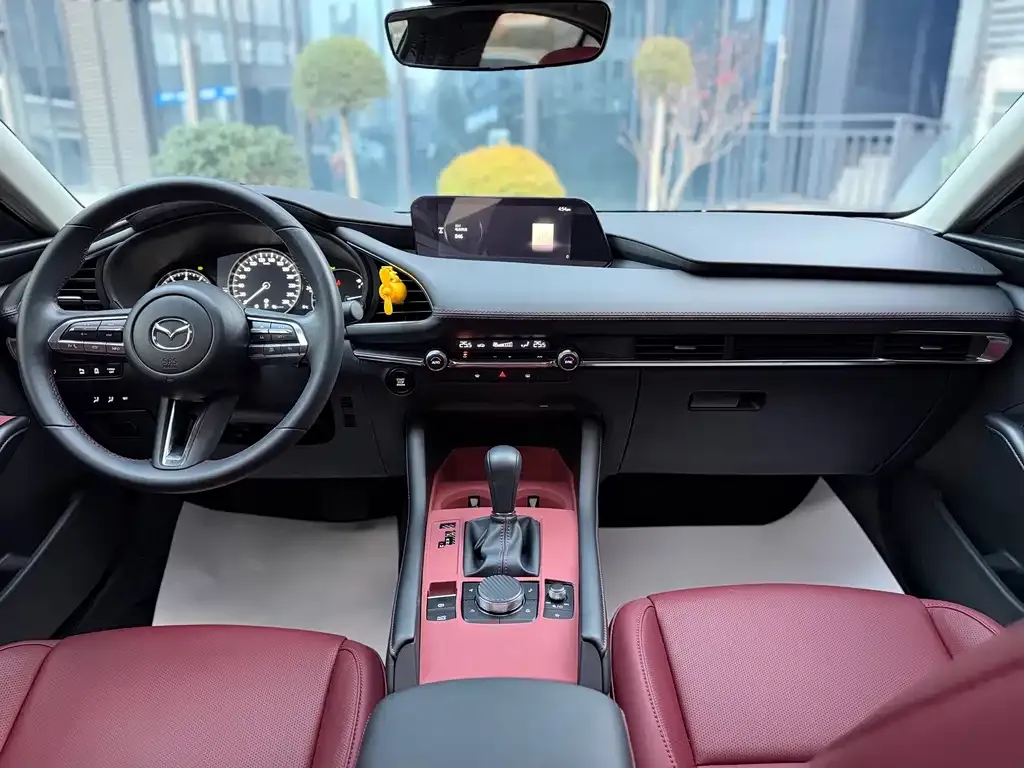 Mazda 3 Axela 2025 из CN, фото 8