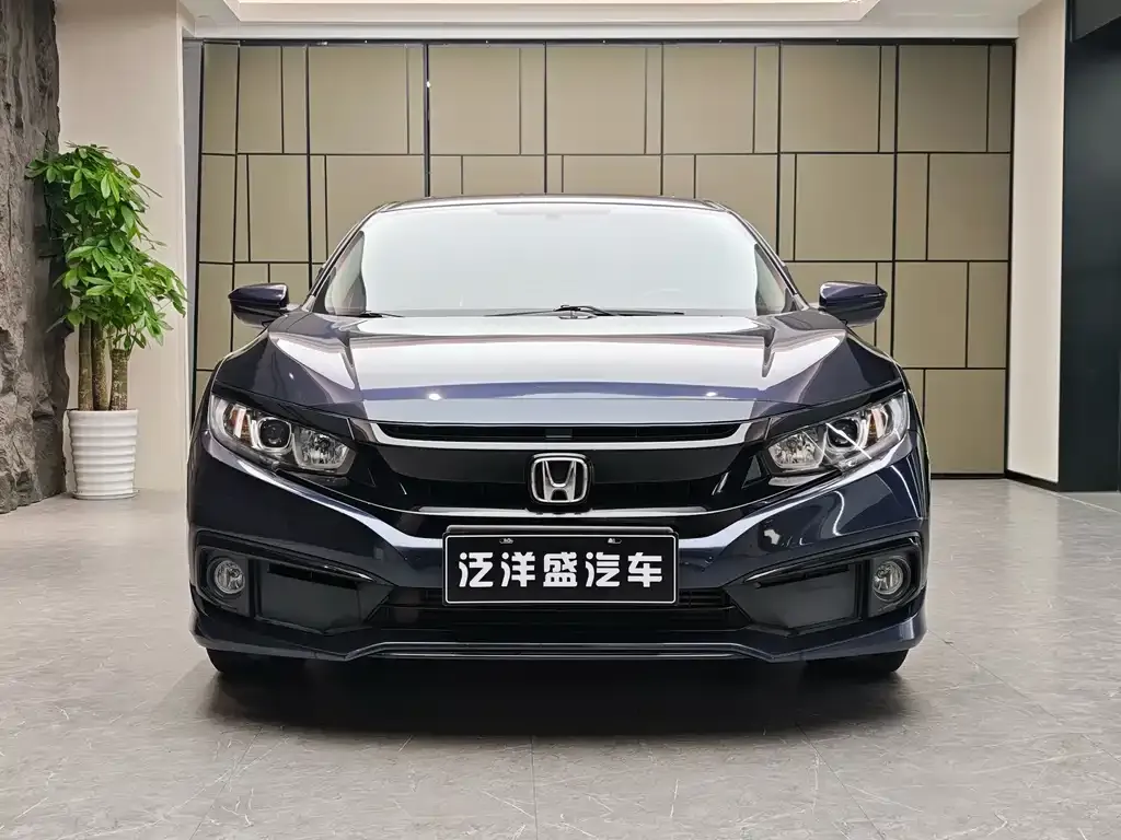 Honda Civic — фото 2