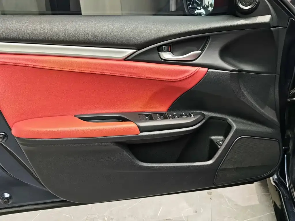 Honda Civic — фото 5