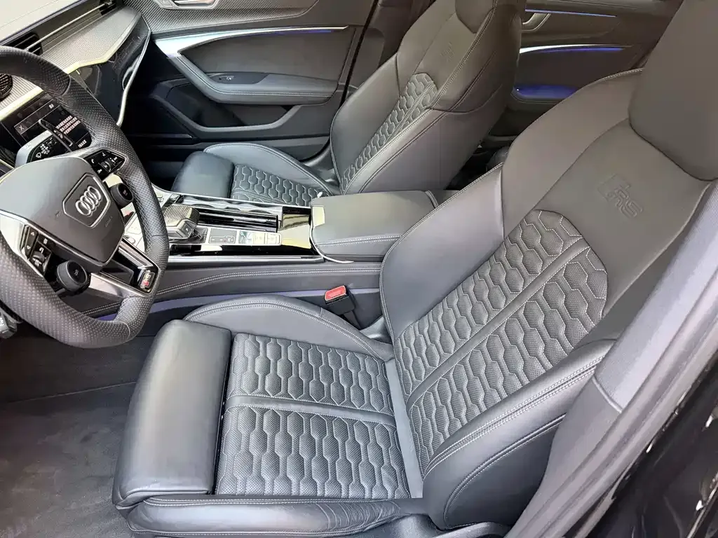 Audi RS 6 2022 из CN, фото 2
