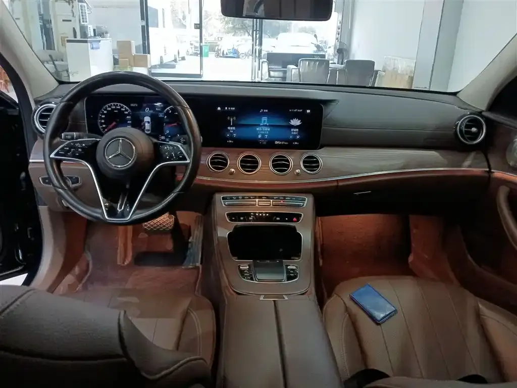Mercedes-Benz E-Class 2022 из CN, фото 3