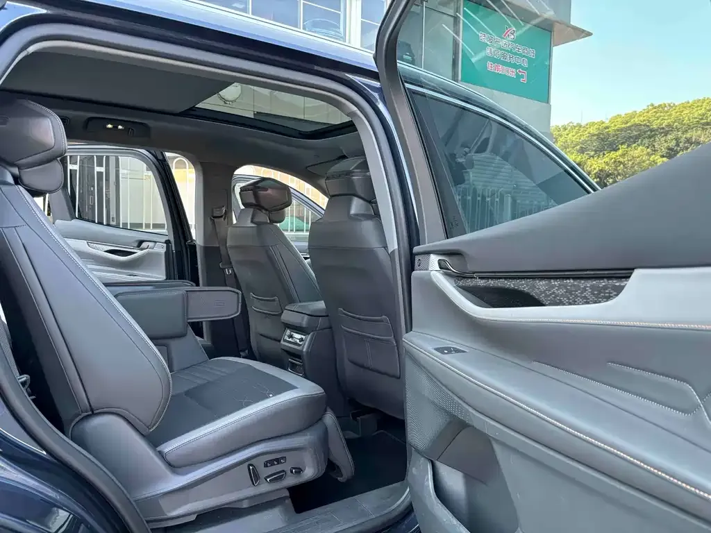 Ford Edge — фото 5