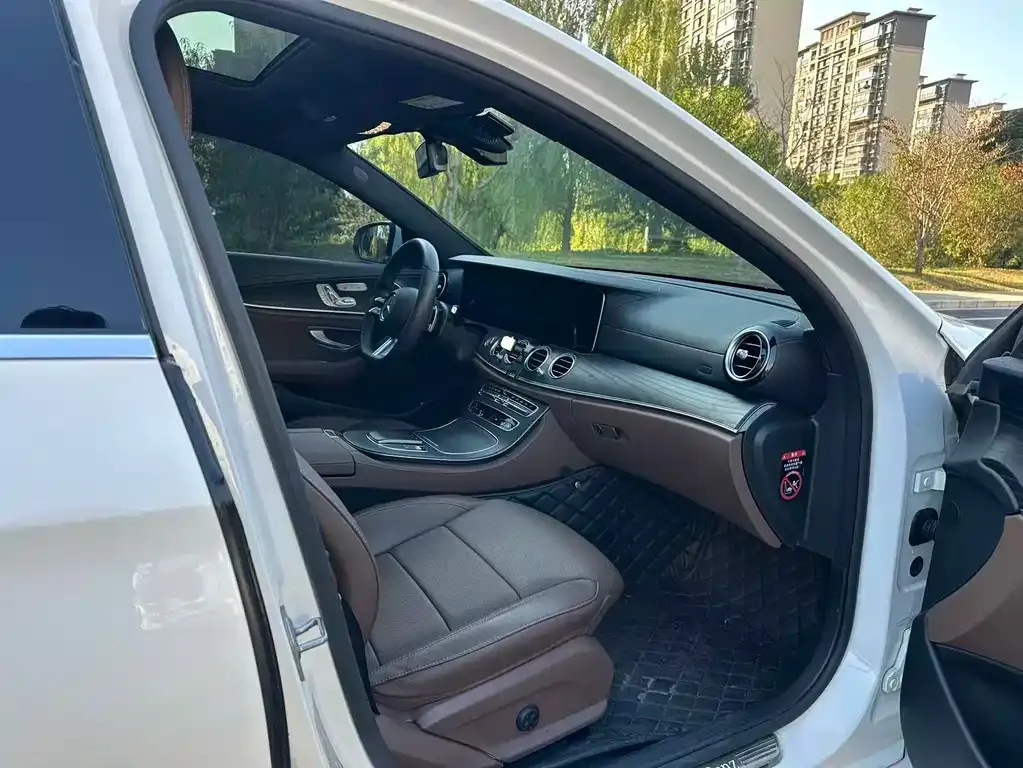 Mercedes-Benz E-Class 2021 из CN, фото 4
