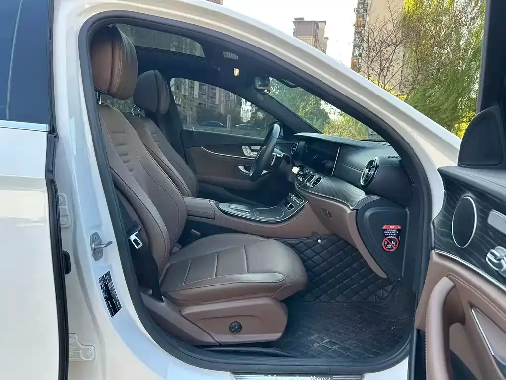 Mercedes-Benz E-Class 2021 из CN, фото 8