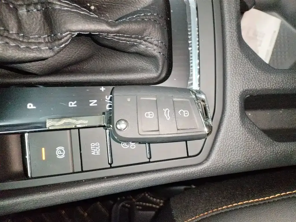Volkswagen Bora 2025 из CN, фото 9