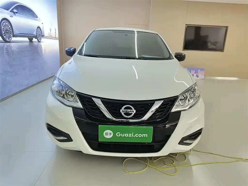 Nissan Tiida 2024 из CN, фото 8