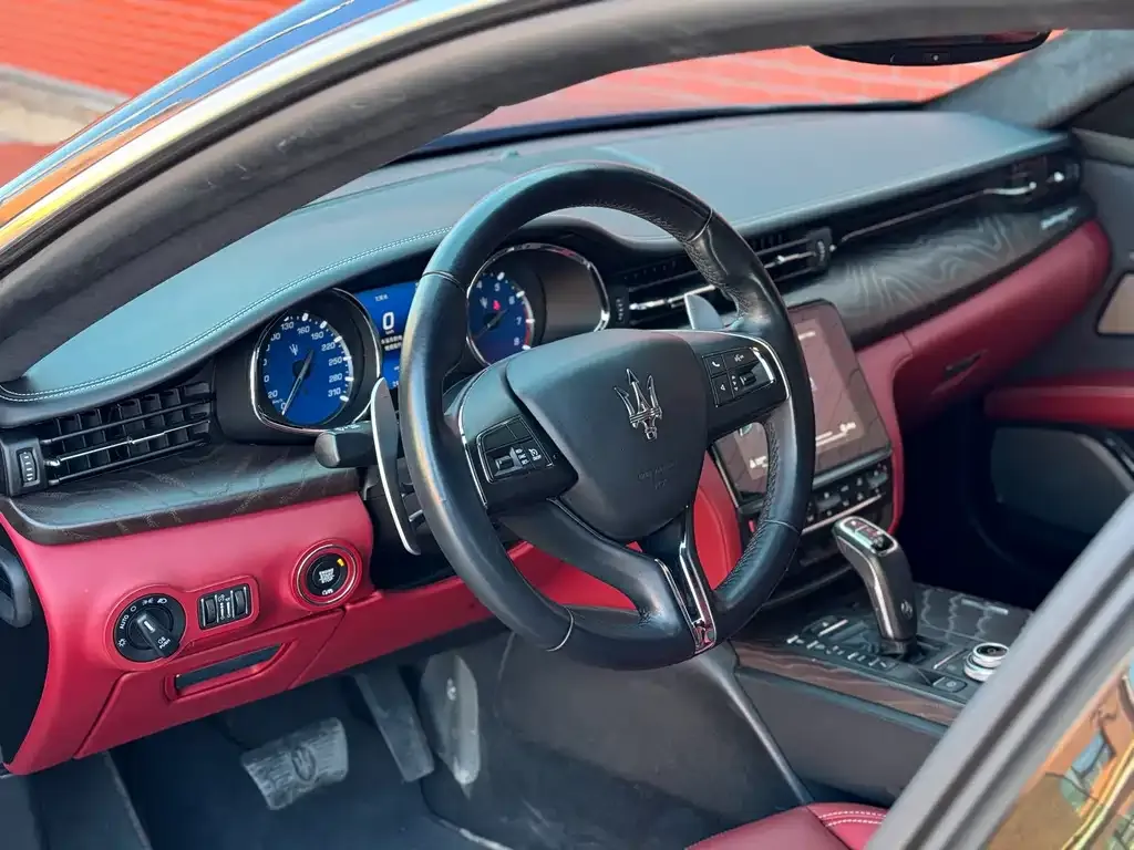 Maserati Quattroporte 2021 из CN, фото 2