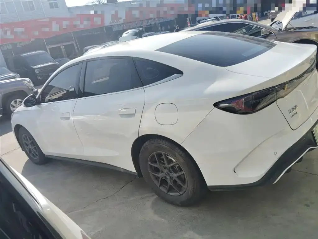 BYD Seal 06 — фото 10
