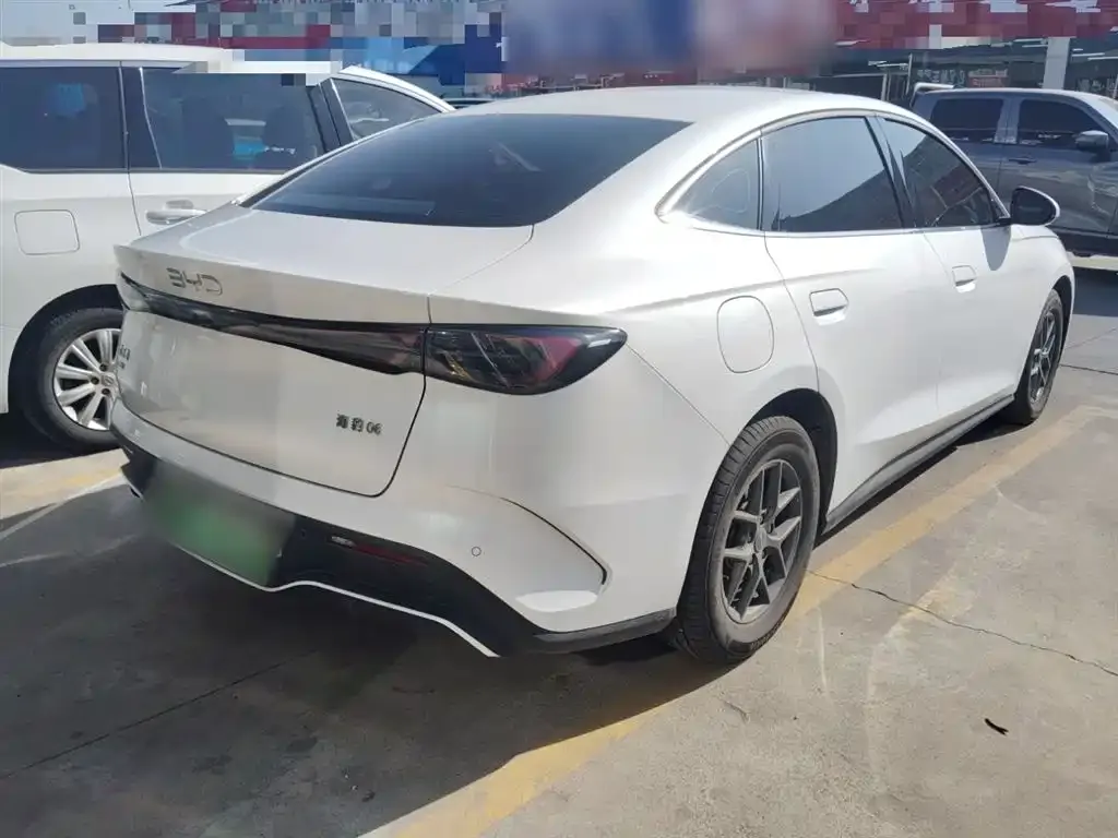 BYD Seal 06 — фото 8