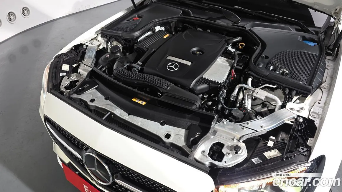 Mercedes-Benz E-Class 2023 из KR, фото 10