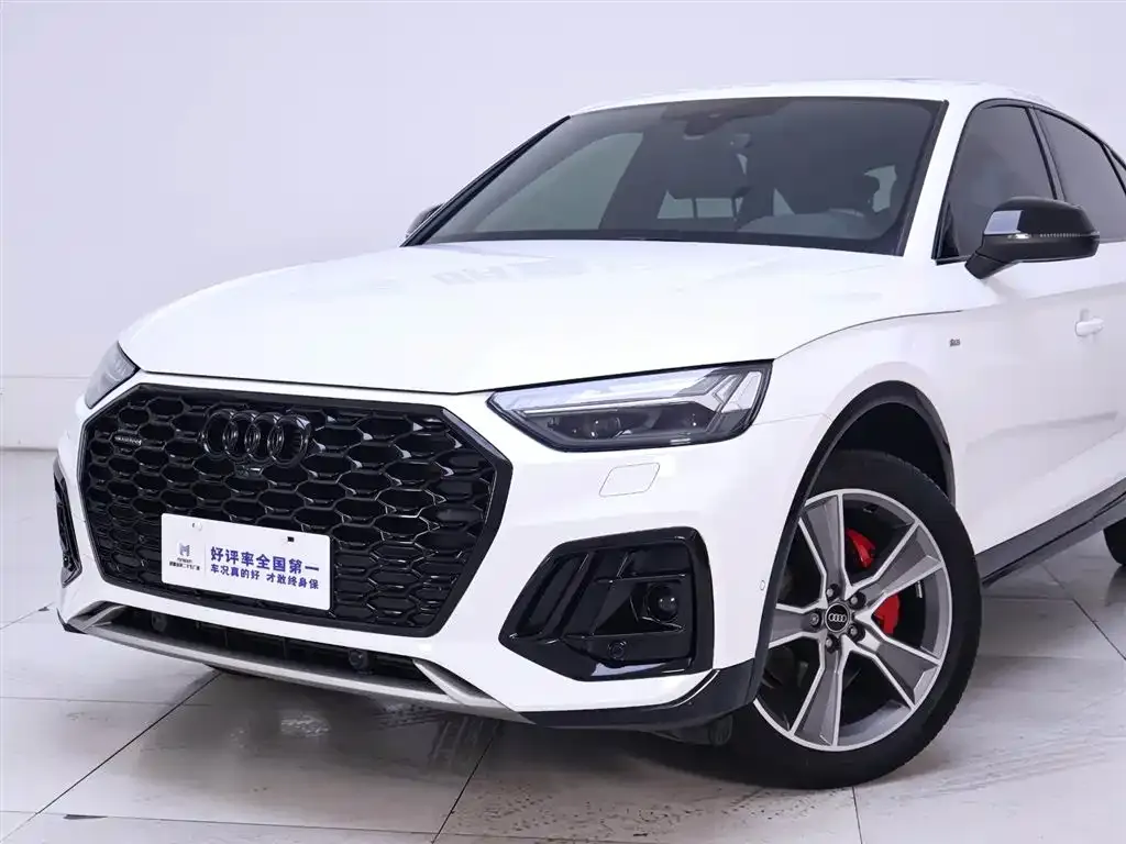 Audi Q5L Sportback 2023 из CN, фото 4