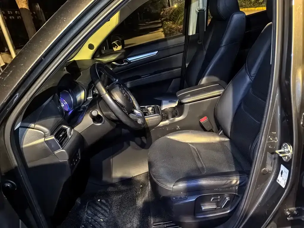 Mazda CX-8 2023 из CN, фото 7