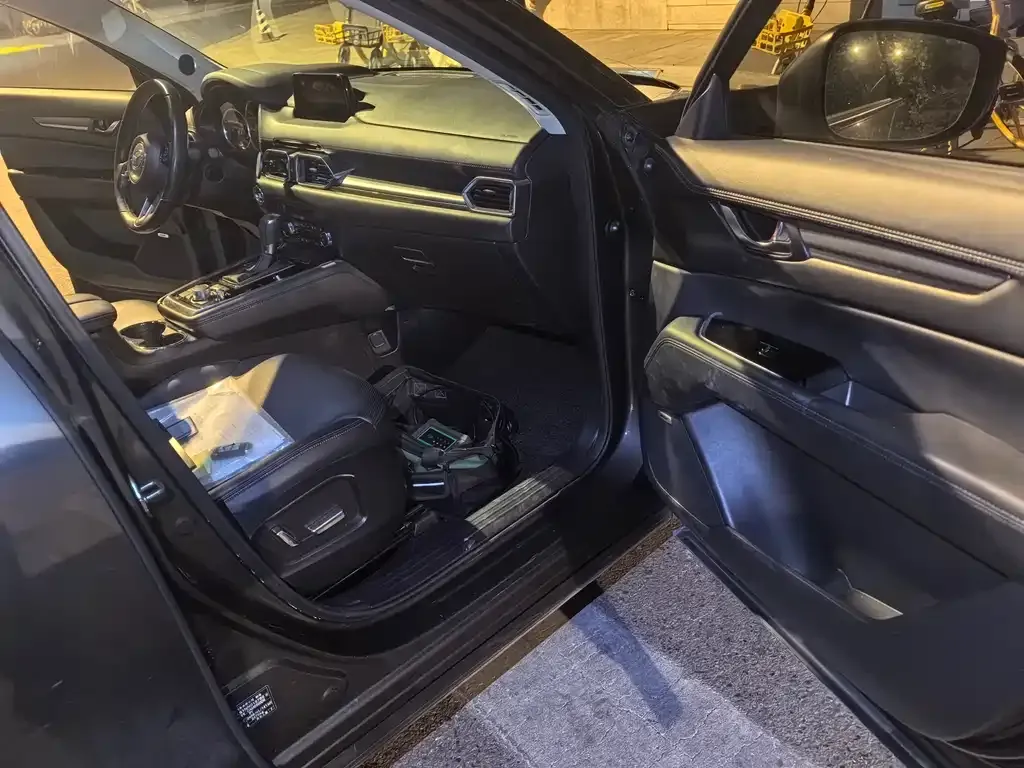 Mazda CX-8 2023 из CN, фото 6