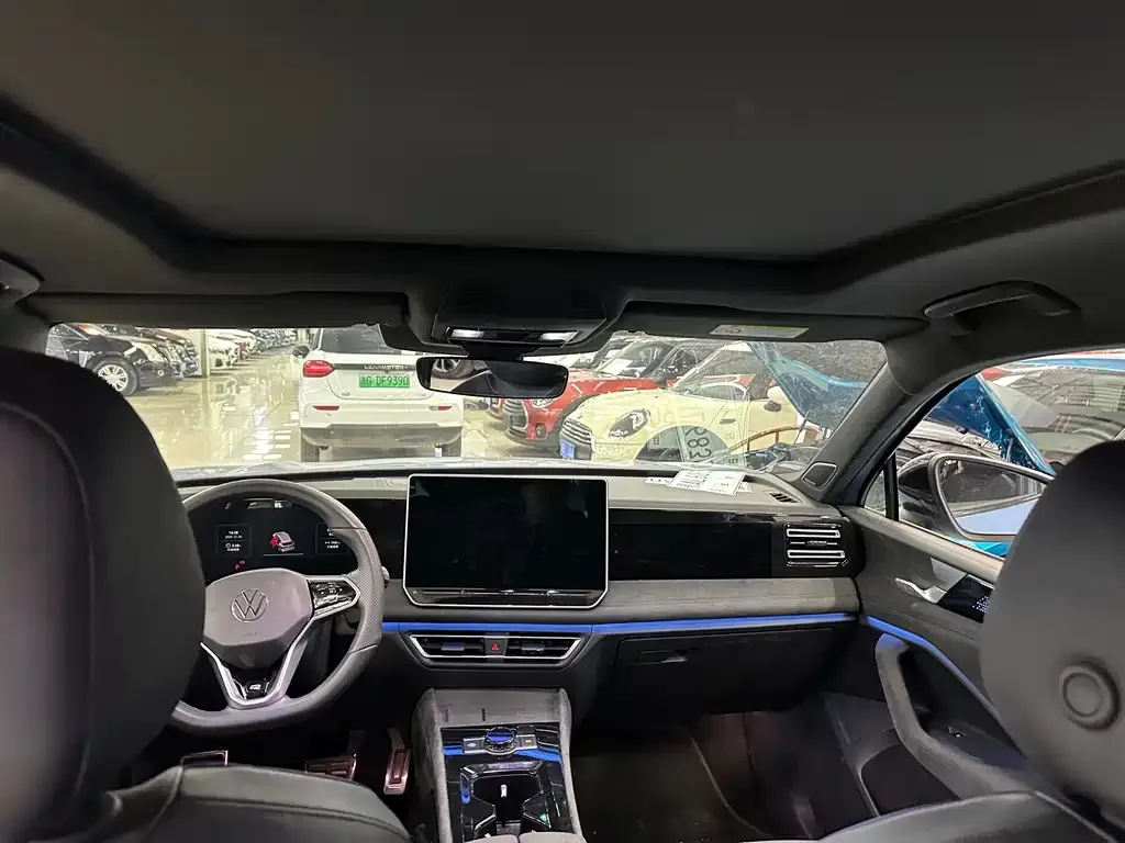 Volkswagen Tiguan L 2024 из CN, фото 3