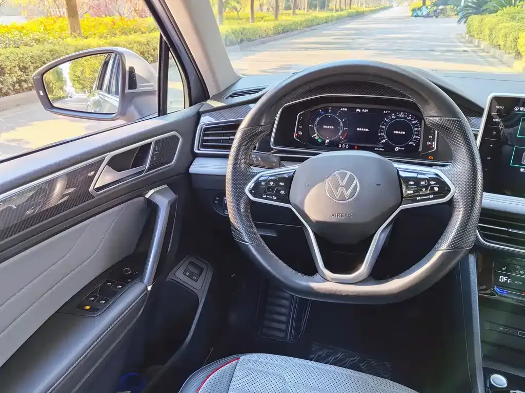 Volkswagen Tiguan L New Energy 2021 из CN, фото 7