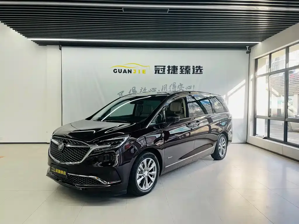 Buick GL8 2021 из CN, фото 1