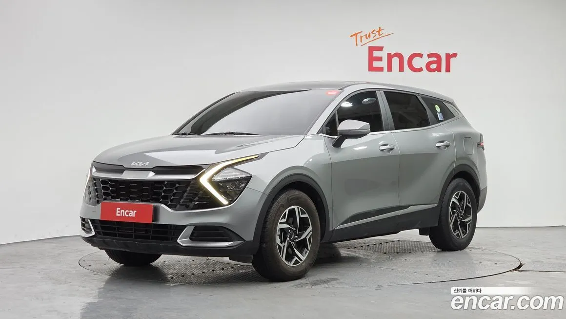 Kia Sportage — фото 1