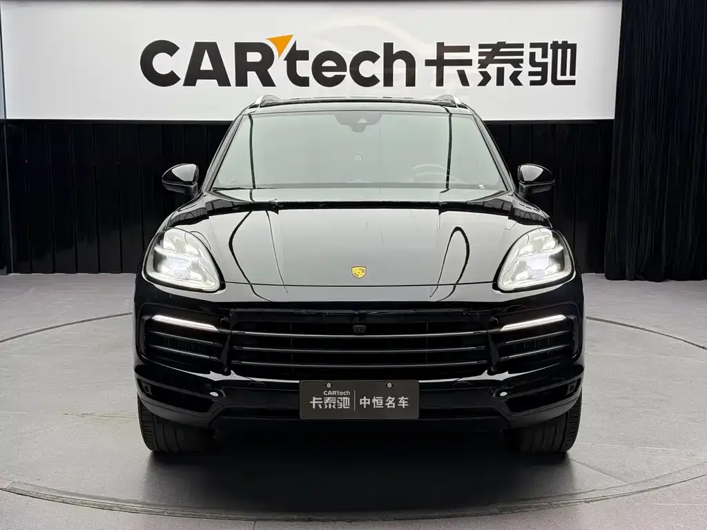 Porsche Cayenne — фото 10