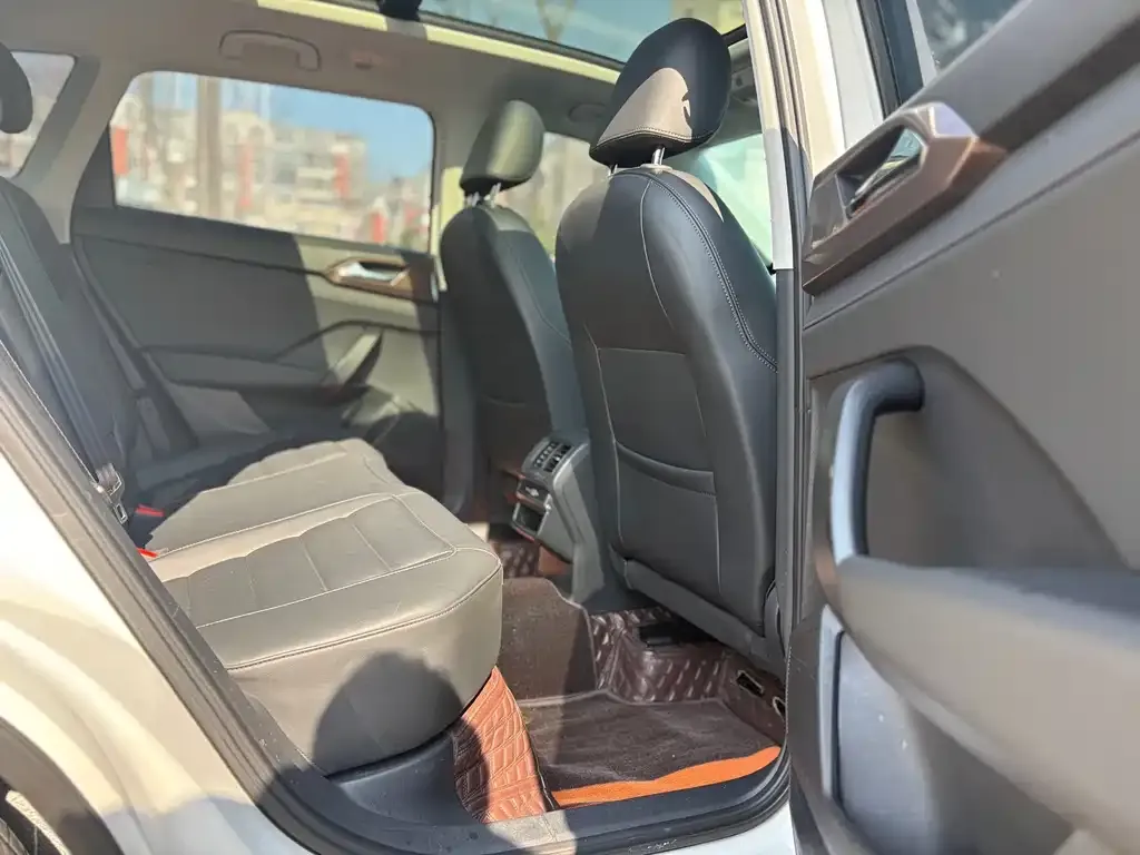 Volkswagen Tharu 2022 из CN, фото 2