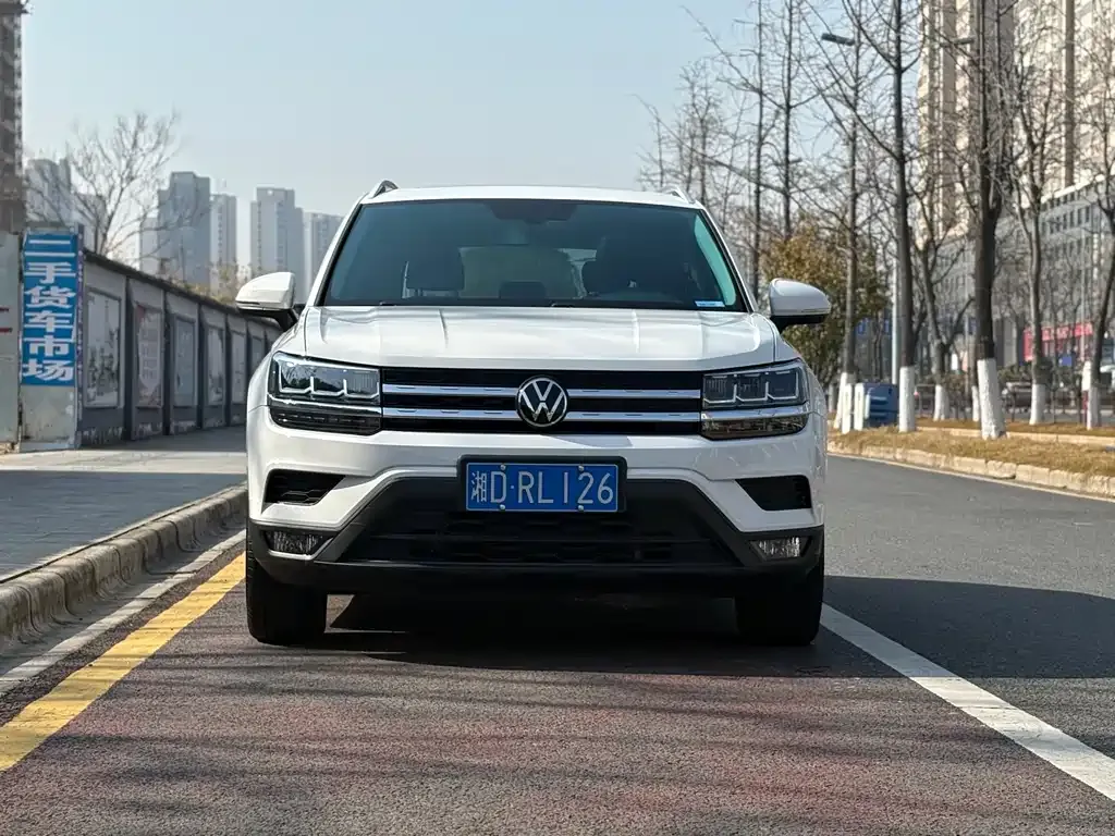 Volkswagen Tharu 2022 из CN, фото 7