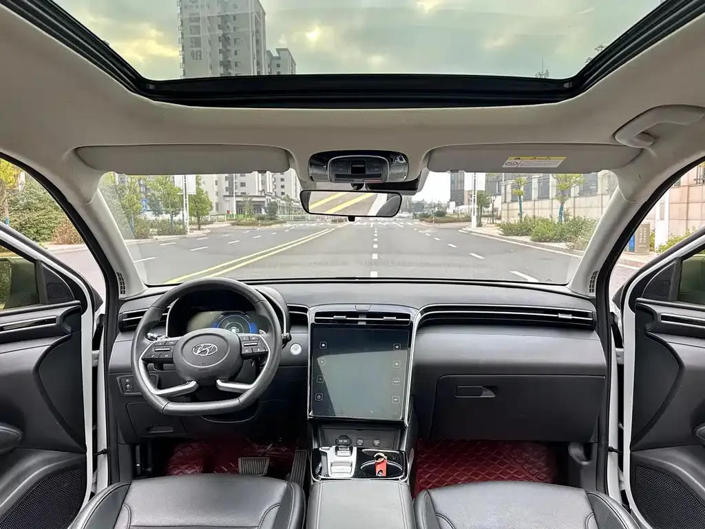 Hyundai Tucson 2023 из CN, фото 4